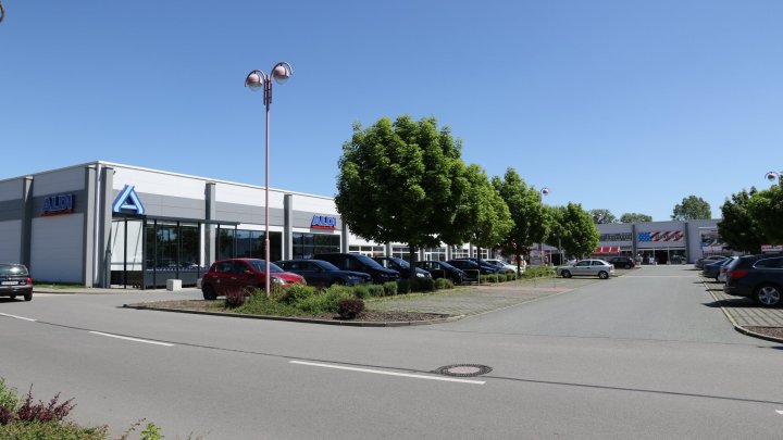 Einzelhandels- / Gewerbeflächen bis 2.000 m² in Glauchau 