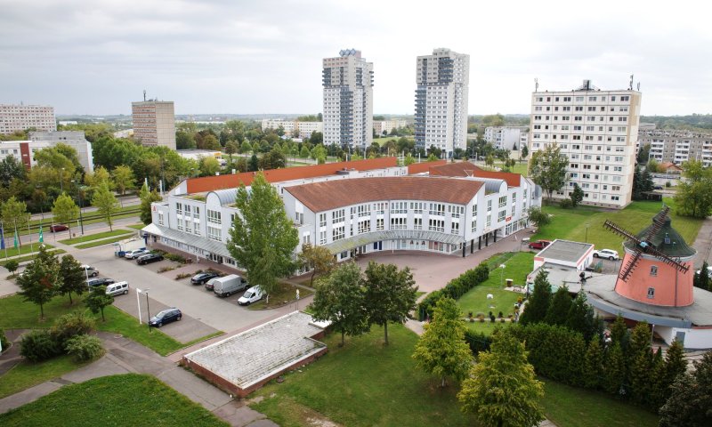 41,00 m² - Einzelhandels - / Gewerbefläche in Halle-Neustadt