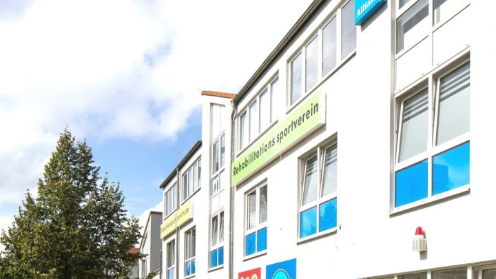 41,00 m² - Einzelhandels - / Gewerbefläche in Halle-Neustadt