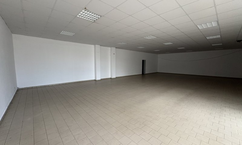 182 m² - Einzelhandels- / Gewerbefläche in Vetschau