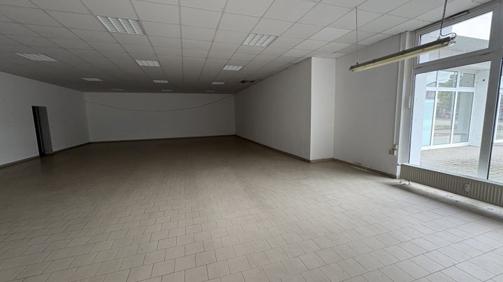 182 m² - Einzelhandels- / Gewerbefläche in Vetschau