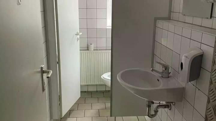 919,39 m² - Einzelhandels-/ Gewerbeflächen in Dannenberg